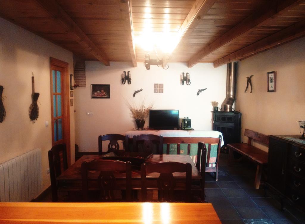Casa Rural Marques De Cerralbo Santa María de Huerta Exterior foto